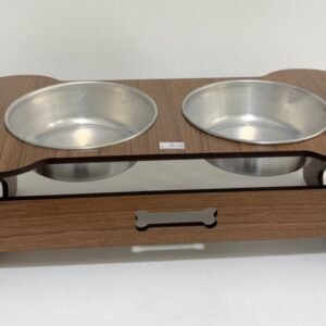 Comedouro Duplo Elevado para Pets em Madeira – Formato Osso com Tigelas de Alumínio